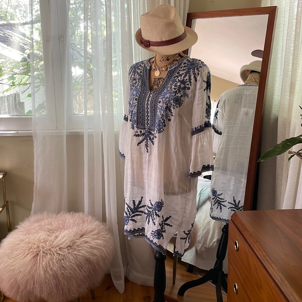 Lila Jo Flare Sleeve Tunic Dress